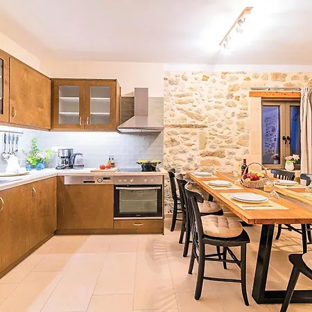 Fuer 12 Personen In Agia Paraskevi Nordkreta, Kreta Nordkueste Kretas Holiday home Georgioupoli